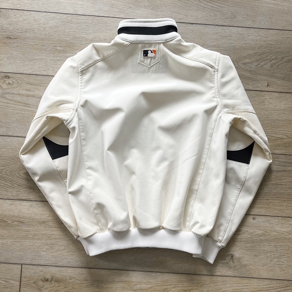 True Vintage Y2K San Francisco Giants MLB Softshell Majestic Jacket - Picture 9 of 10